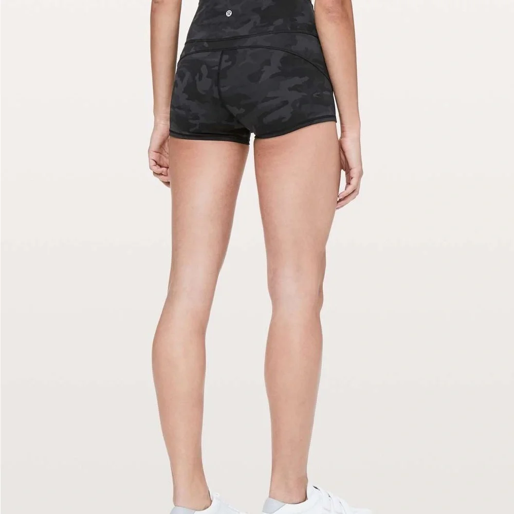 lululemon  Black Camo in movement  Women Shorts